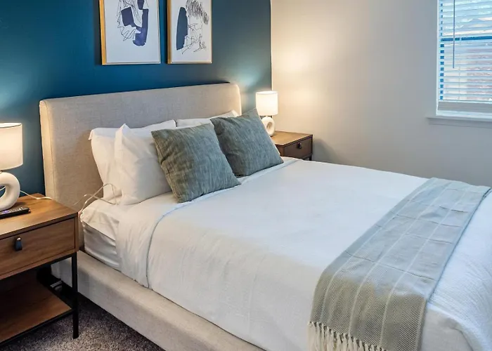 Apartment Landing Beautiful 1bd Pool Gym
