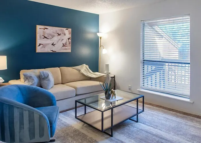 Landing Beautiful 1bd Pool Gym Apartment Tulsa