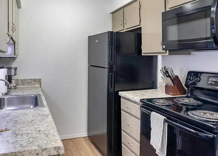 Apartment Landing Beautiful 1bd Pool Gym Tulsa